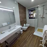 Muralha Azibo Dreams Santa Combinha
