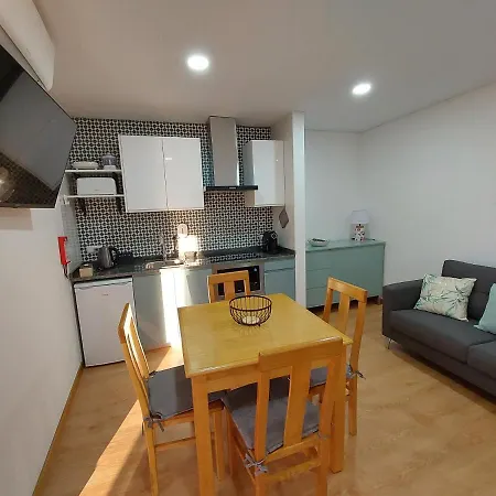 Muralha Azibo Dreams * Santa Combinha